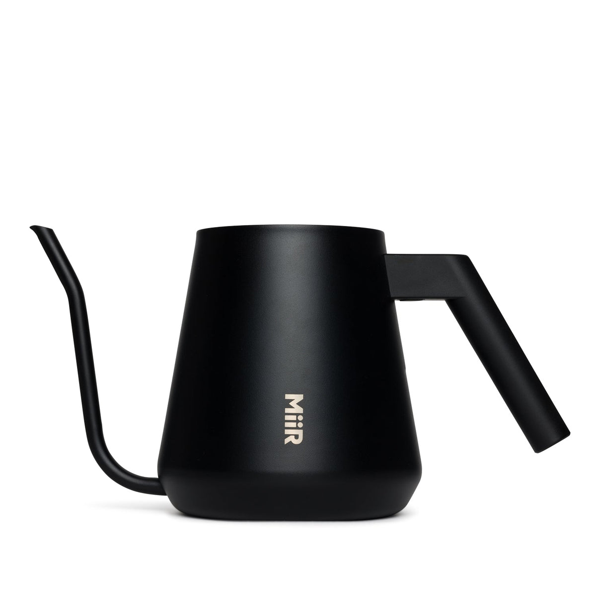 new-standard-pour-over-kettle-z7 Pour_Over_Kettle_Black_Studio_0222_Front.jpg