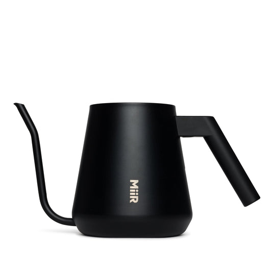 new-standard-pour-over-kettle-z7 Pour_Over_Kettle_Black_Studio_0222_Front.jpg
