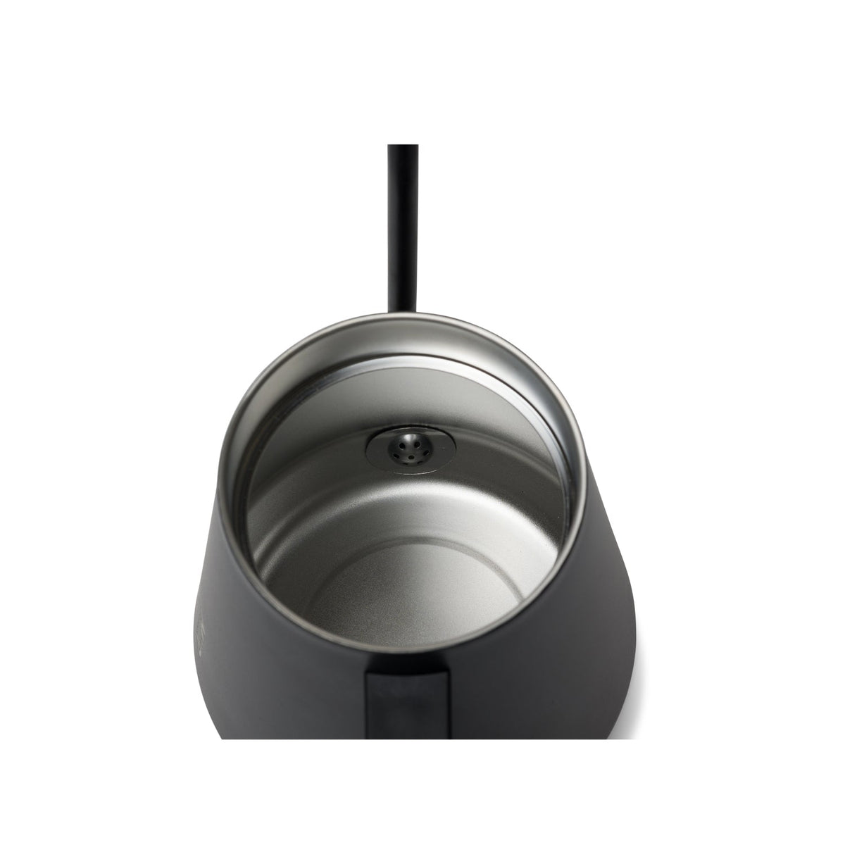 new-standard-pour-over-kettle-z7 Pour_Over_Kettle_Black_Studio_0222_Screen__POK1SNOS002.jpg