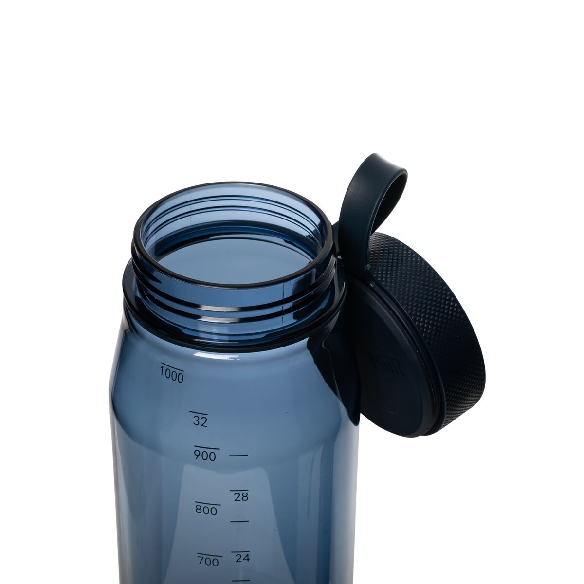 everywhere-bottle-r8 WebPDP-33oz_Everywhere_Bottle_TidalBlue__EWB1PN32215_X2Studio_TetherTwist2.jpg