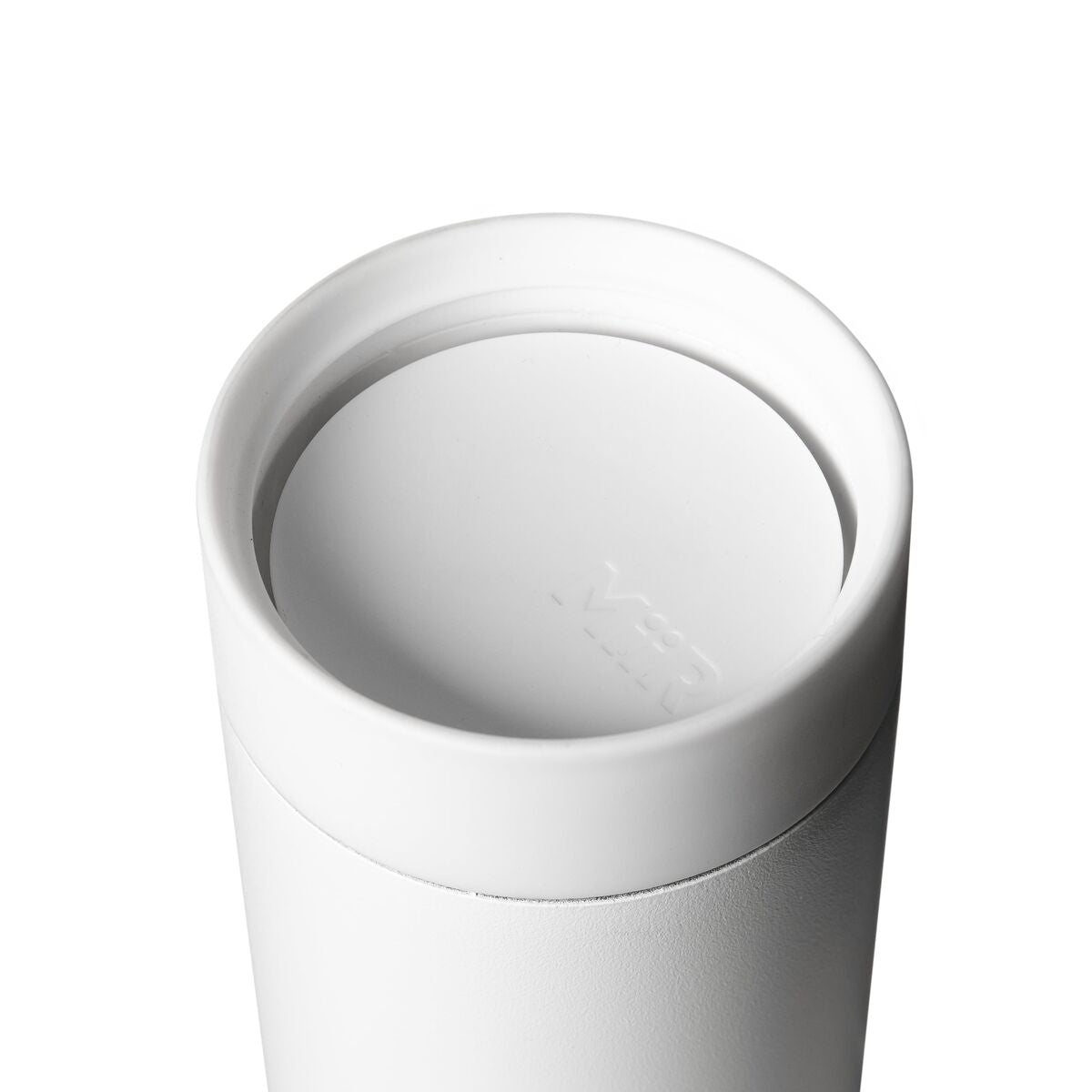 360-lid-y4 WebPDP-360_Lid_White__3602PNWM001_X2Studio_Closeup_Open.jpg