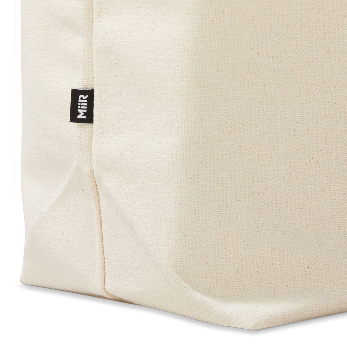 everyday-canvas-tote-p9 WebPDP-Everyday_Canvas_Tote_Studio__TOT001_Detail__TOT001223OS.jpg