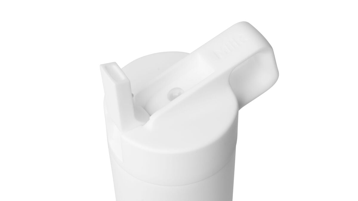 straw-bottle-o5 WebPDP-Straw_Lid_2_White_Studio_0221_45deg_Open__WMB2SL20001.jpg